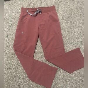 FIGS Women’s Kade Cargo Scrub Pants